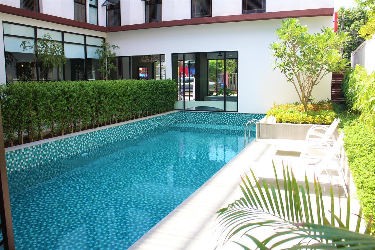 De Ninth Boutique Hotel & Spa Phnom Penh Exterior photo
