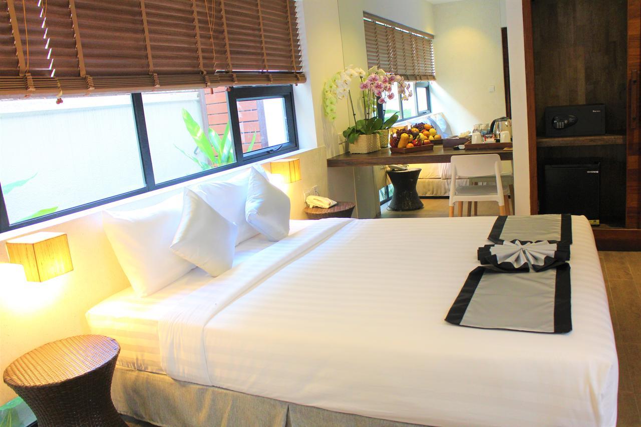 De Ninth Boutique Hotel & Spa Phnom Penh Exterior photo