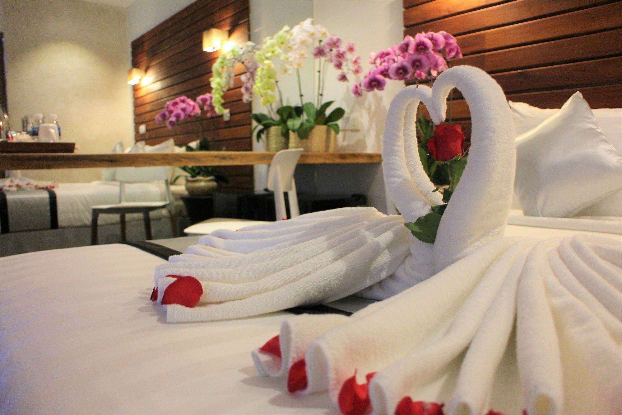 De Ninth Boutique Hotel & Spa Phnom Penh Exterior photo