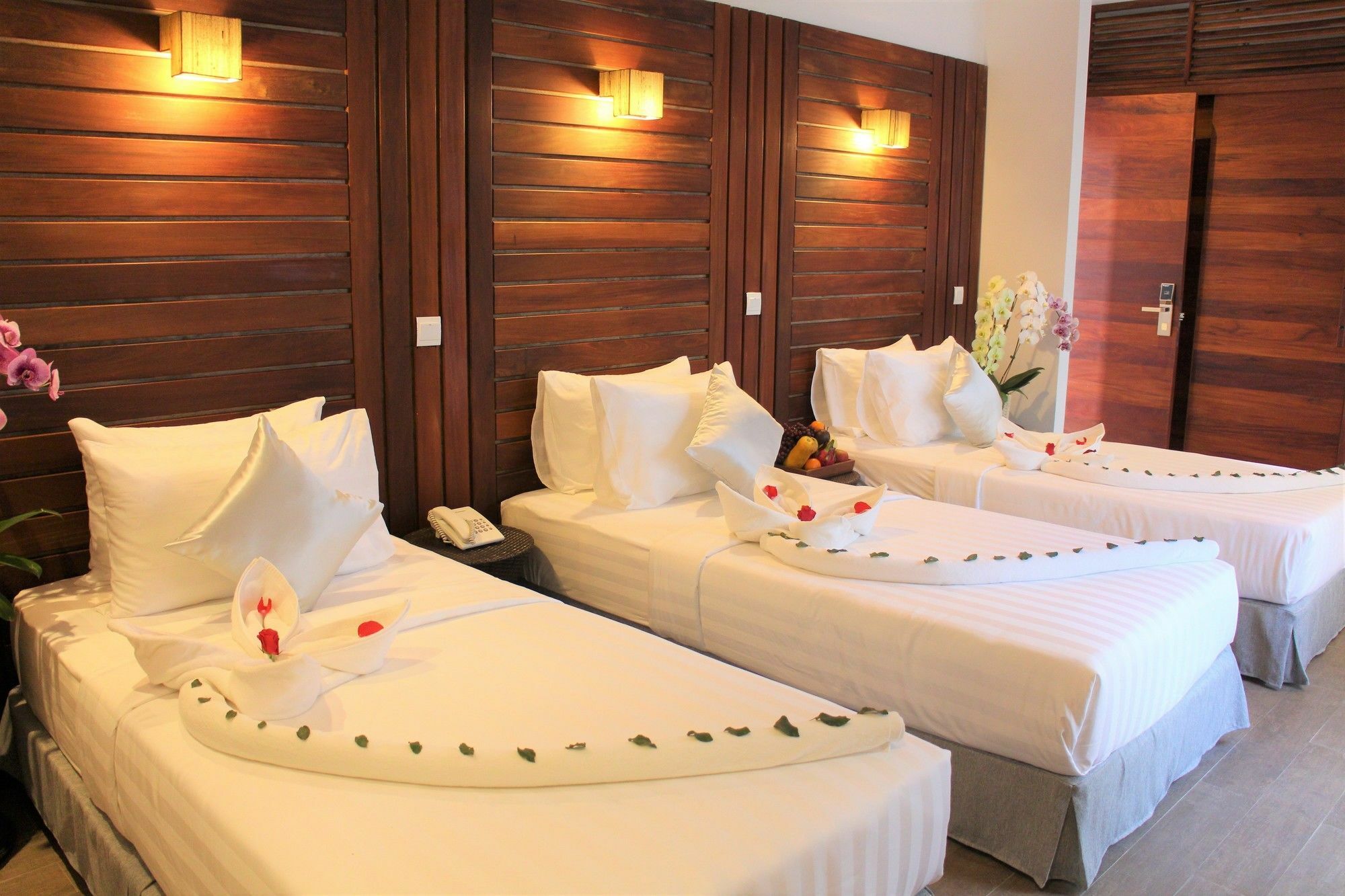 De Ninth Boutique Hotel & Spa Phnom Penh Exterior photo
